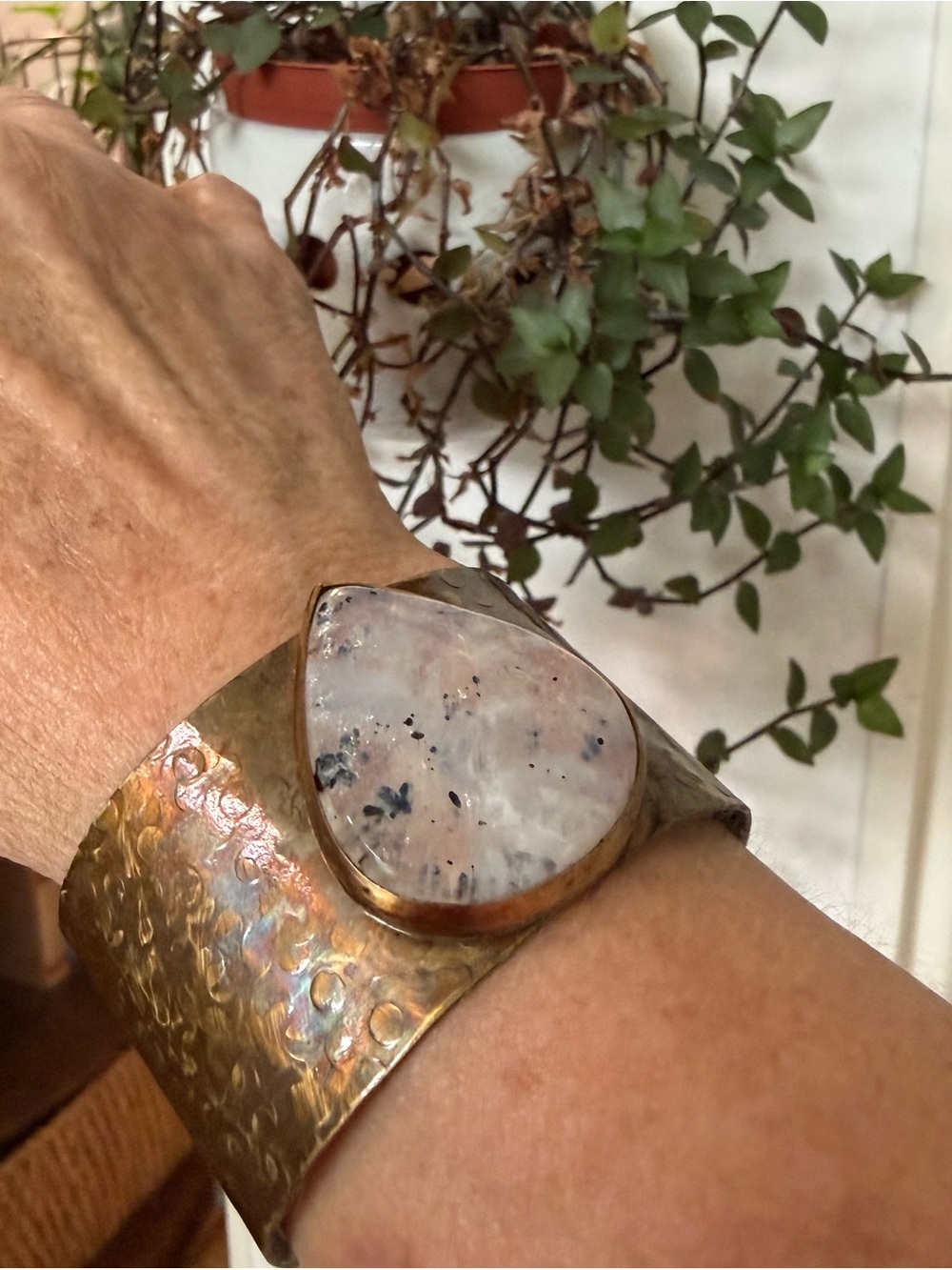 Moonstone and Copper Cuff Bracelet - Flashy Blue! - Picture 5 of 7
